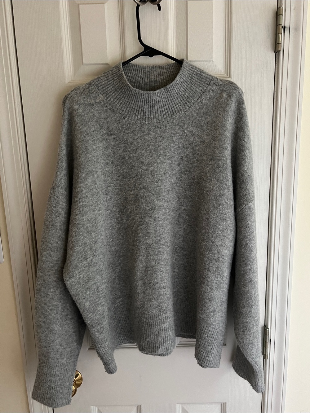 H&M Mockneck Gray Knit Sweater Size XL